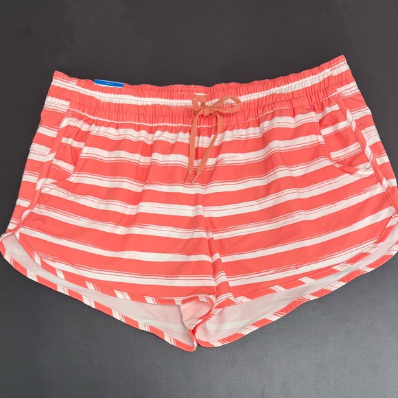 Columbia Pants - Columbia Coral and White Striped Shorts. Size large. NWT.
